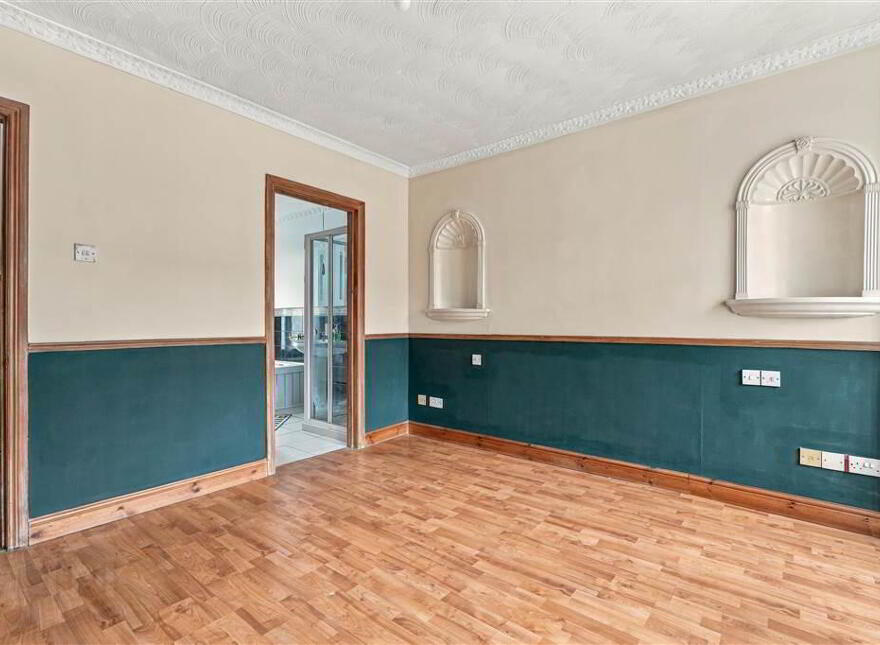 29 Waveney Avenue, Ballymena, BT43 5AZ