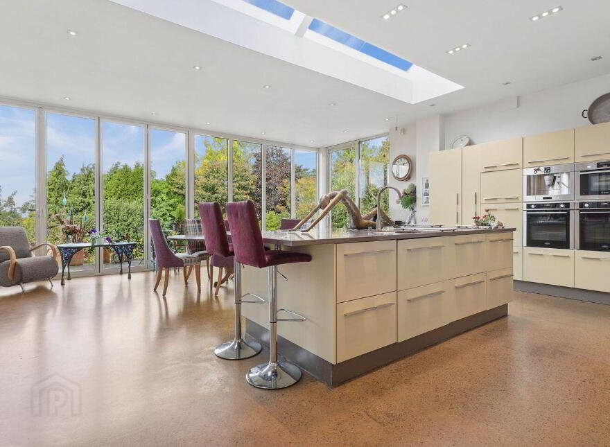 Turvey, Hillcrest Road, Sandyford, Sandyford, D18W7R2