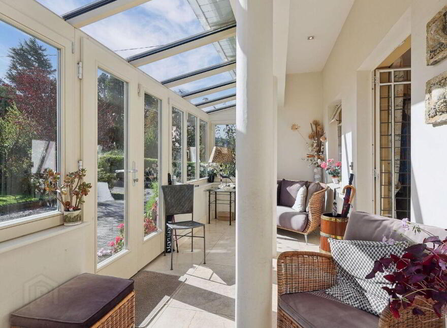 Turvey, Hillcrest Road, Sandyford, Sandyford, D18W7R2