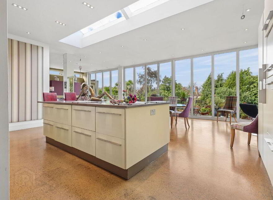 Turvey, Hillcrest Road, Sandyford, Sandyford, D18W7R2