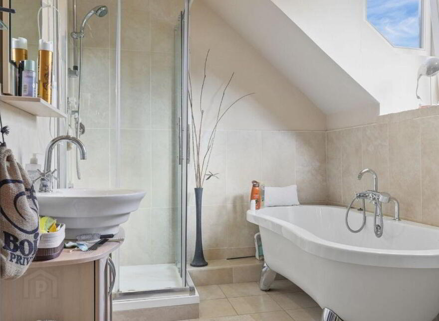 Turvey, Hillcrest Road, Sandyford, Sandyford, D18W7R2