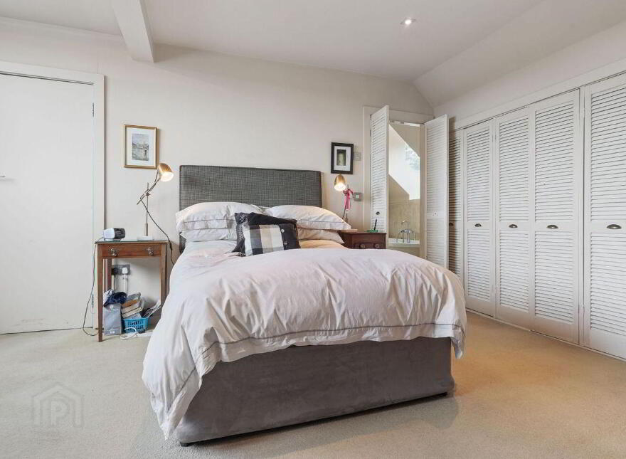 Turvey, Hillcrest Road, Sandyford, Sandyford, D18W7R2