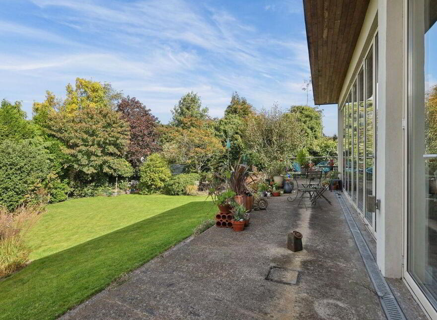 Turvey, Hillcrest Road, Sandyford, Sandyford, D18W7R2