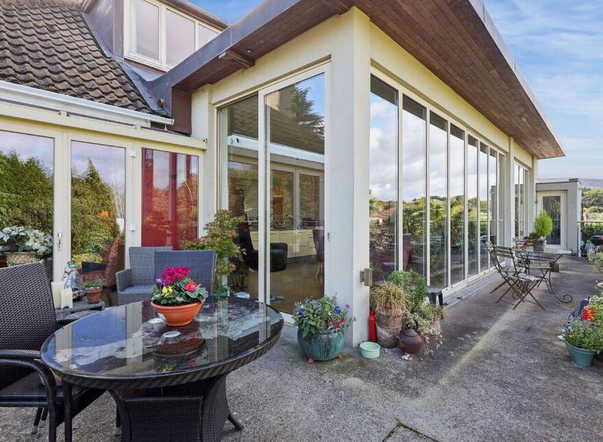 Turvey, Hillcrest Road, Sandyford, Sandyford, D18W7R2