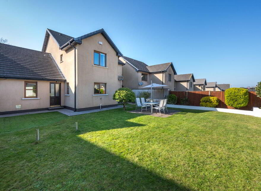 2 Monfield, Garryduff, Rochestown, Rochestown, T12D5YP