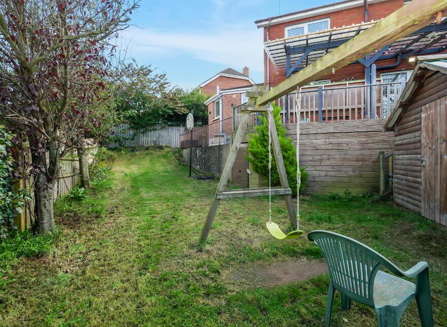 40 Ballylenaghan Heights, Saintfield Road, Belfast, BT8 6WL