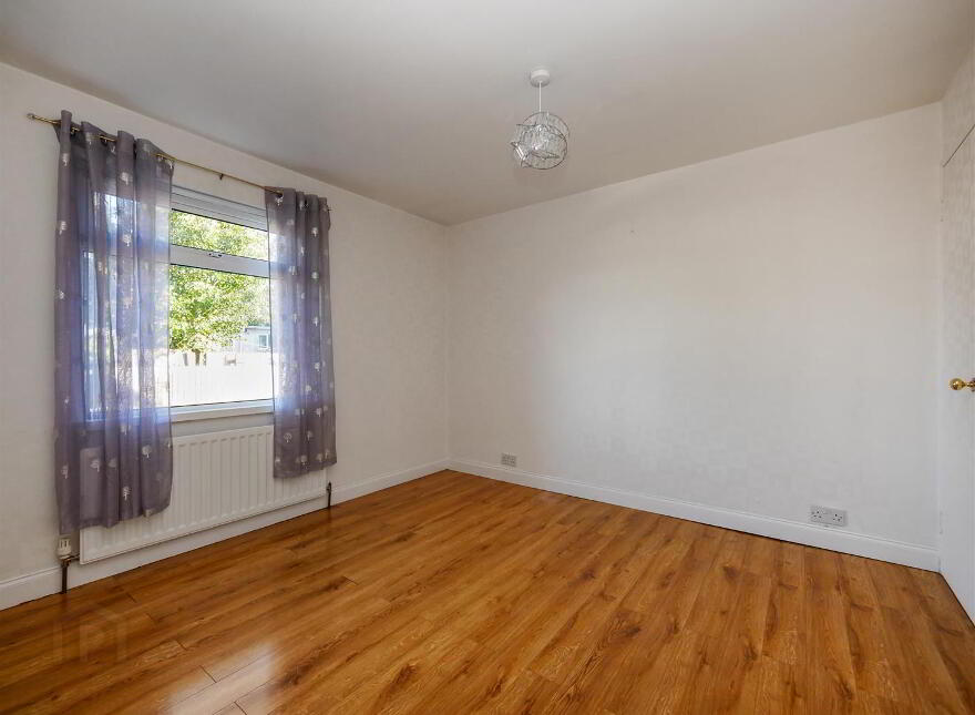 50 Castledillon Road, Belvoir Park, Belfast, BT8 7BJ