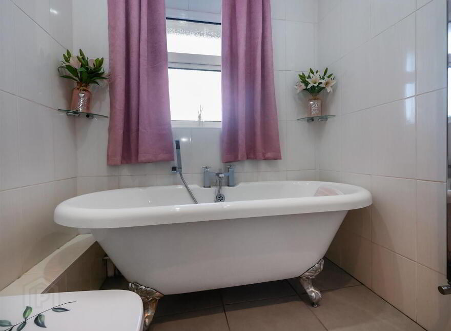 50 Castledillon Road, Belvoir Park, Belfast, BT8 7BJ
