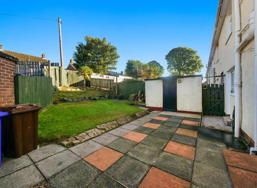 50 Castledillon Road, Belvoir Park, Belfast, BT8 7BJ