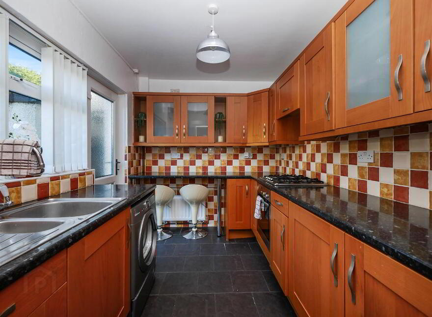 50 Castledillon Road, Belvoir Park, Belfast, BT8 7BJ