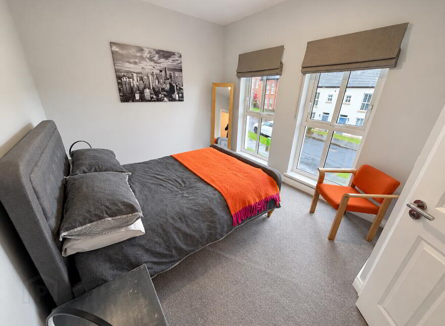 3 The Hilocks, Altnagelvin, L'Derry, BT47 3FR