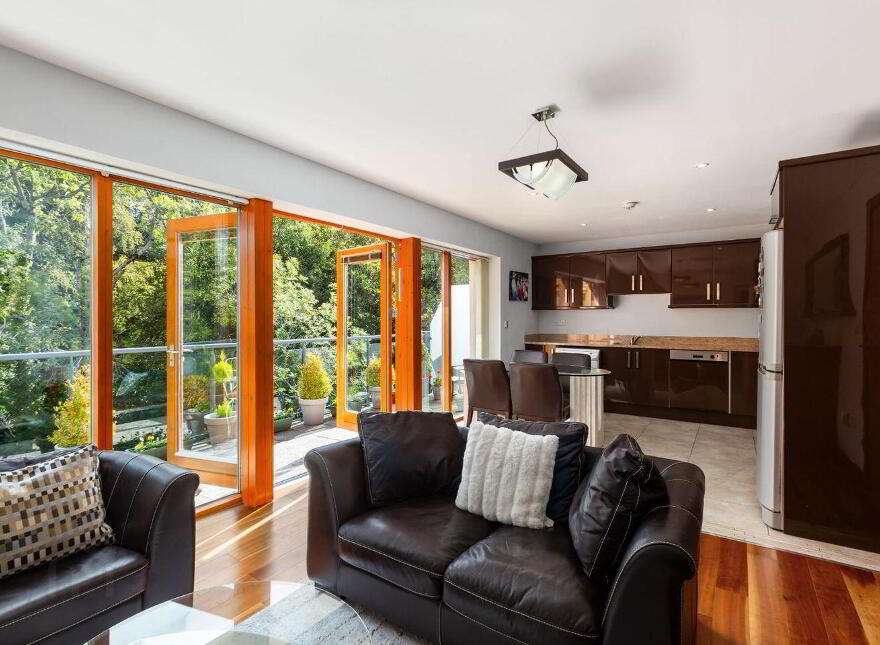 Apartment 11 Mount Usher Court, Ashford, A67Y278