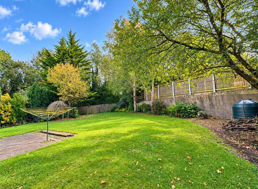 15 Curlew Crescent, Newtownards, BT23 8FW