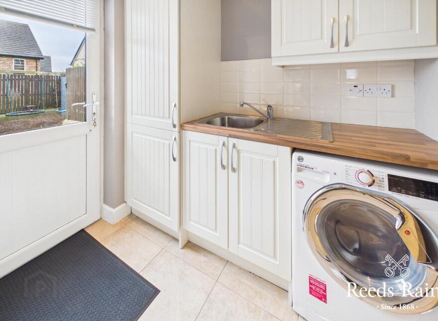 24 Ayrshire Avenue, Lisburn, BT28 2WF