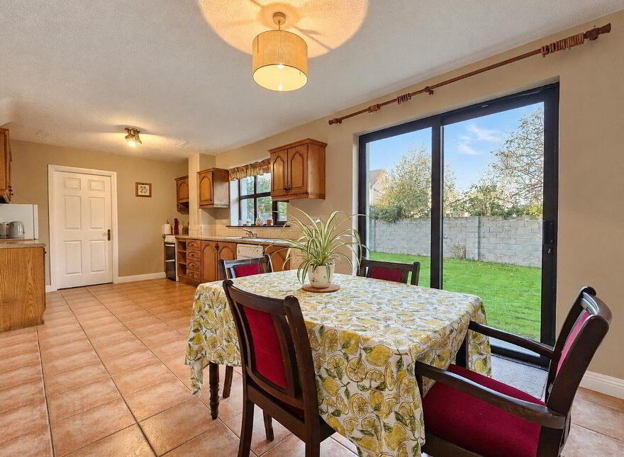 12 Woodlands, Kilrush Road, Ennis, V95KPF3