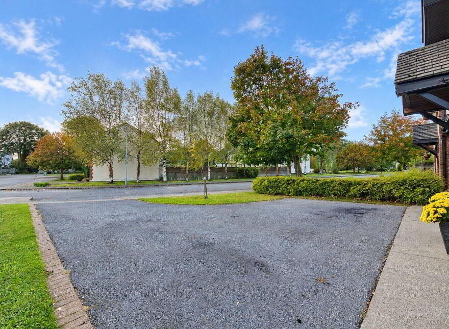 12 Woodlands, Kilrush Road, Ennis, V95KPF3