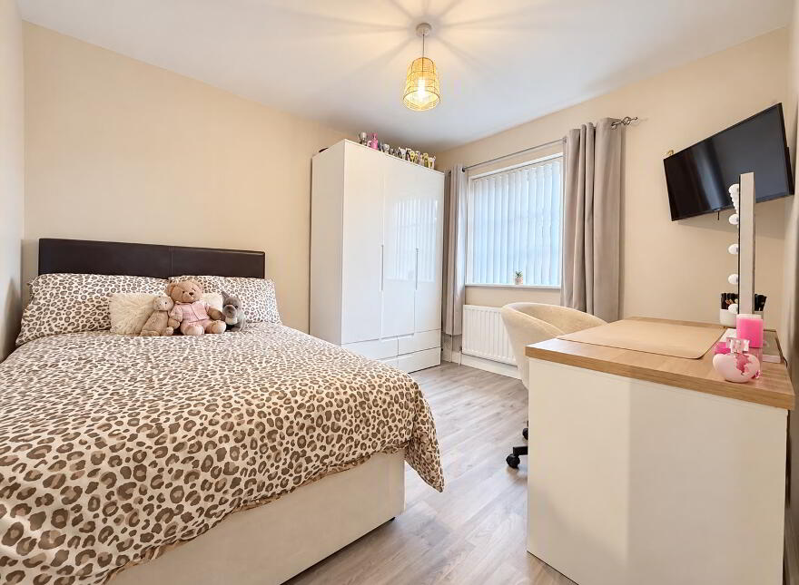 6 Highgrove Green, Carrickfergus, BT38 9UB