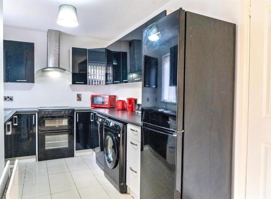 2 Windmill Walk, Ballynahinch, BT24 8WB