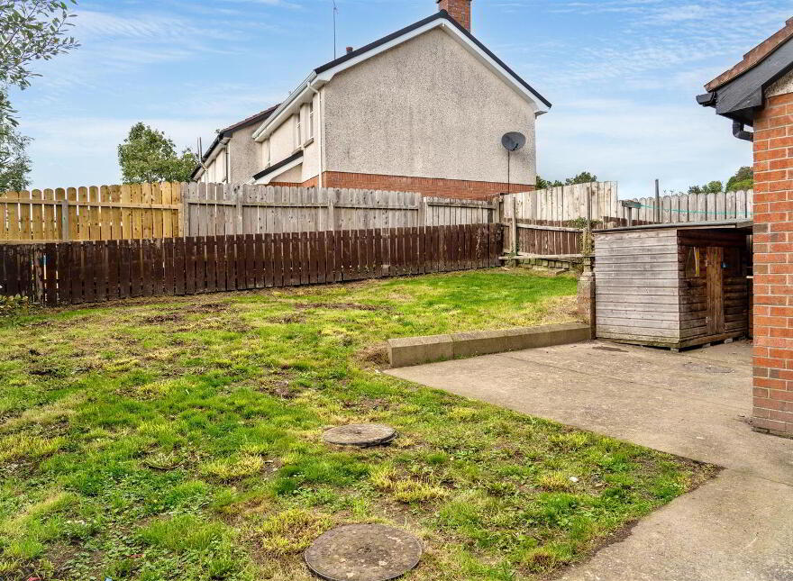 2 Windmill Walk, Ballynahinch, BT24 8WB