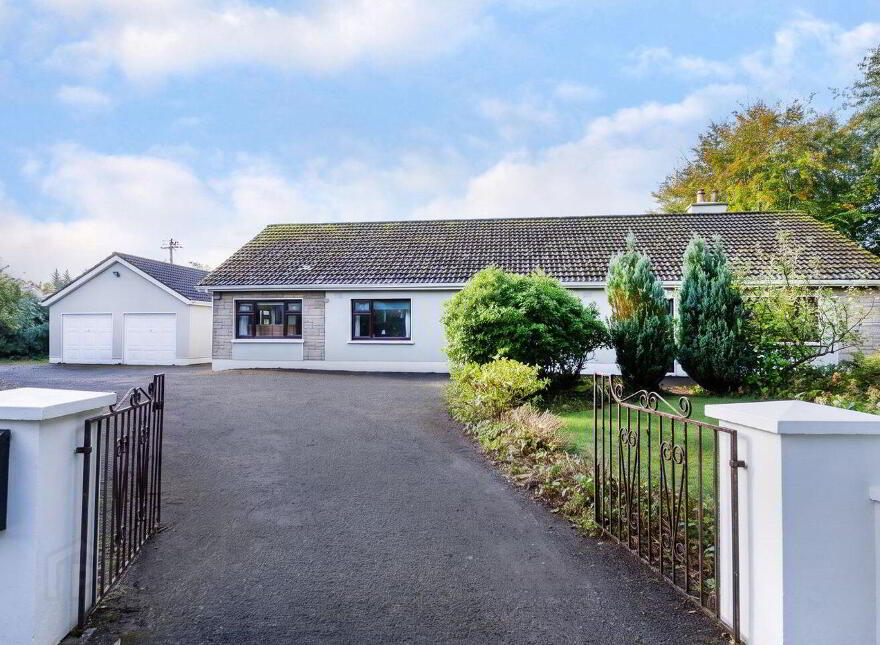 Knockglass, Broadleas Commons, Ballymore Eustace, Naas, W91K2Y7 photo