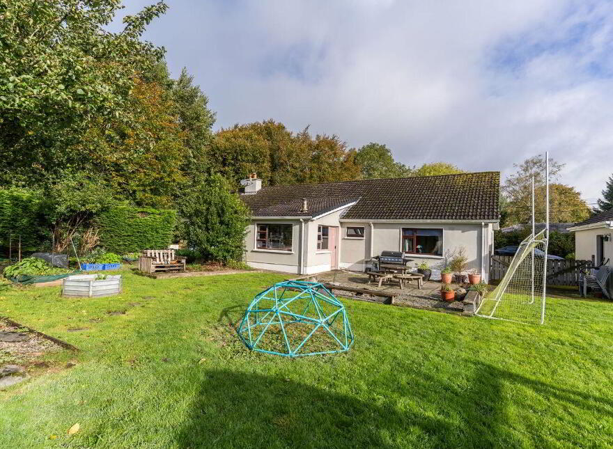 Knockglass, Broadleas Commons, Ballymore Eustace, Naas, W91K2Y7
