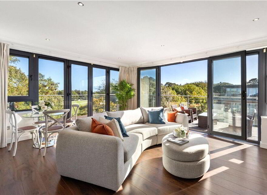 Penthouse, 60 Bushy Park House, Terenure, 6W, D6w A277, Terenure, D6WA277
