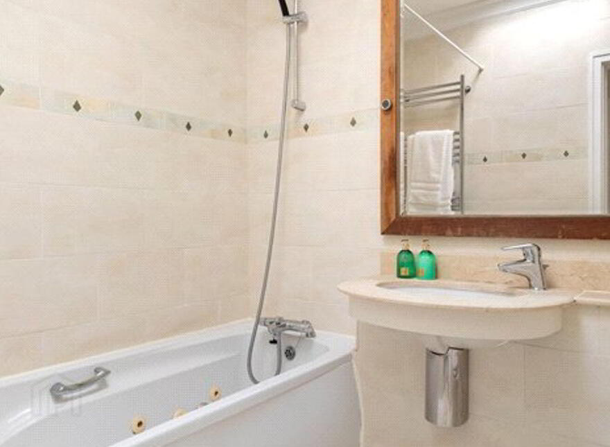 Penthouse, 60 Bushy Park House, Terenure, 6W, D6w A277, Terenure, D6WA277