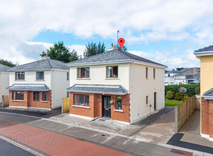 Blackfort Avenue, Castlebar, F23KA66