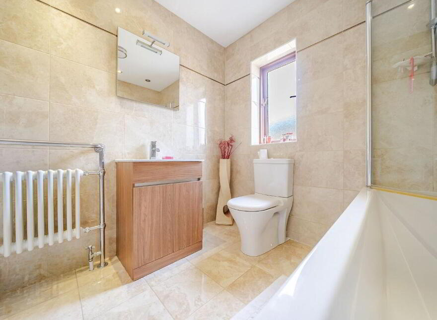 Blackfort Avenue, Castlebar, F23KA66