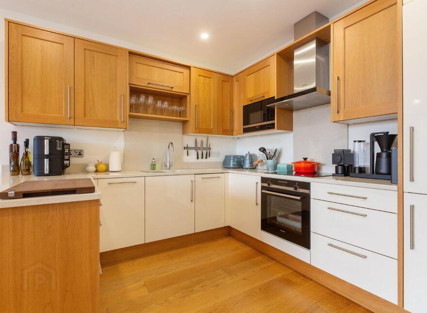 310 The Elm, Trimbelston, Goatstown Road, Dublin 14, D14H2W1