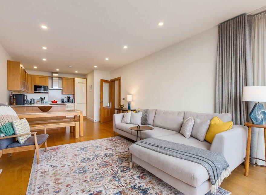 310 The Elm, Trimbelston, Goatstown Road, Dublin 14, D14H2W1