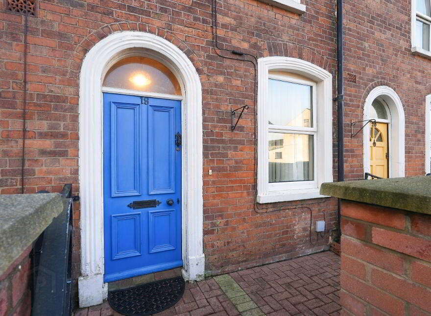 18 Sunnyside Street, Belfast, BT7 3EX