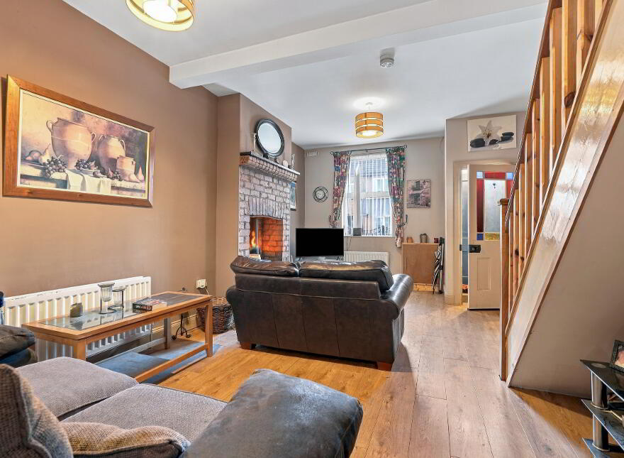 18 Sunnyside Street, Belfast, BT7 3EX