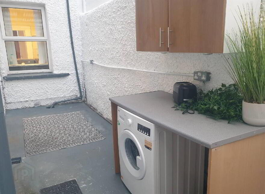 52a Station Road, Belfast, BT4 1RF