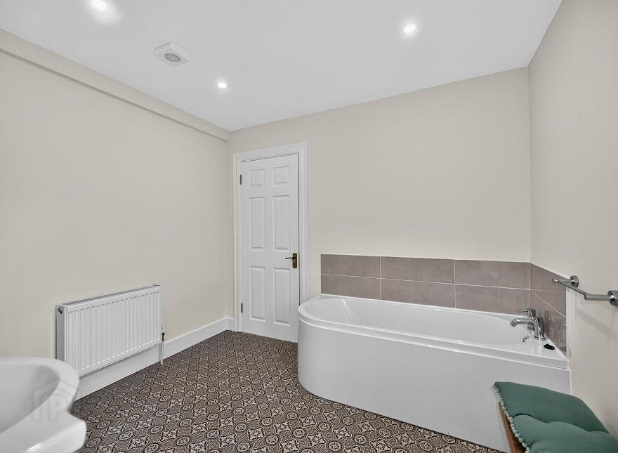 Killinardish House, Knockroe, Drangan, E41K763