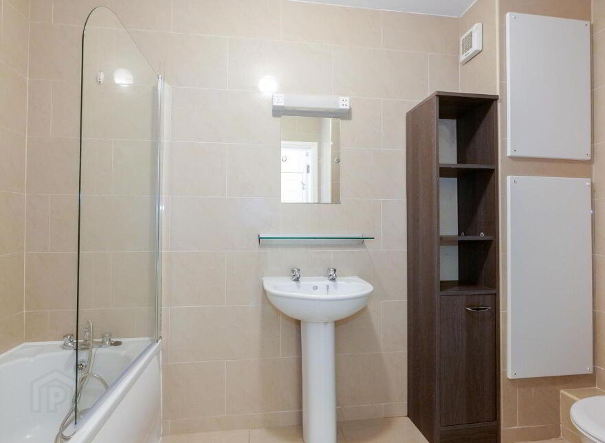 141 Clochog, Oranmore, H91R898