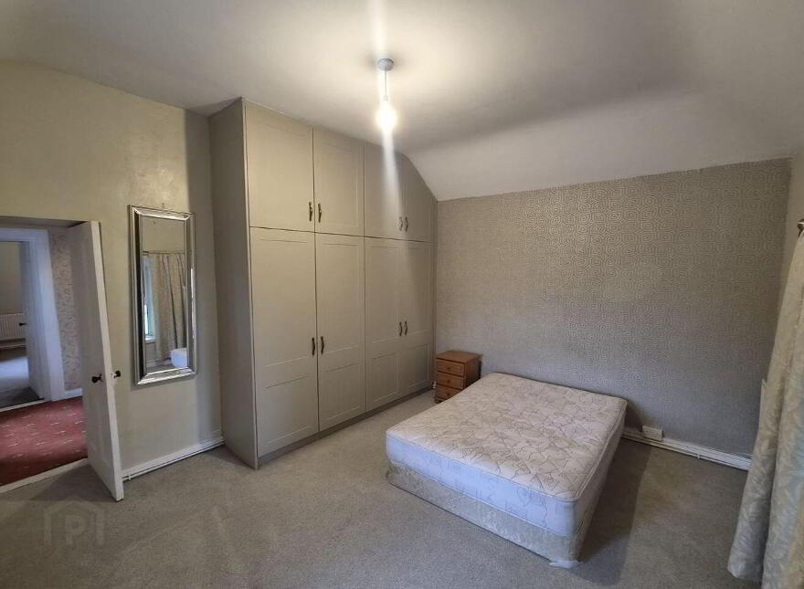 Ballinderry, Four Mile House, F42XC79