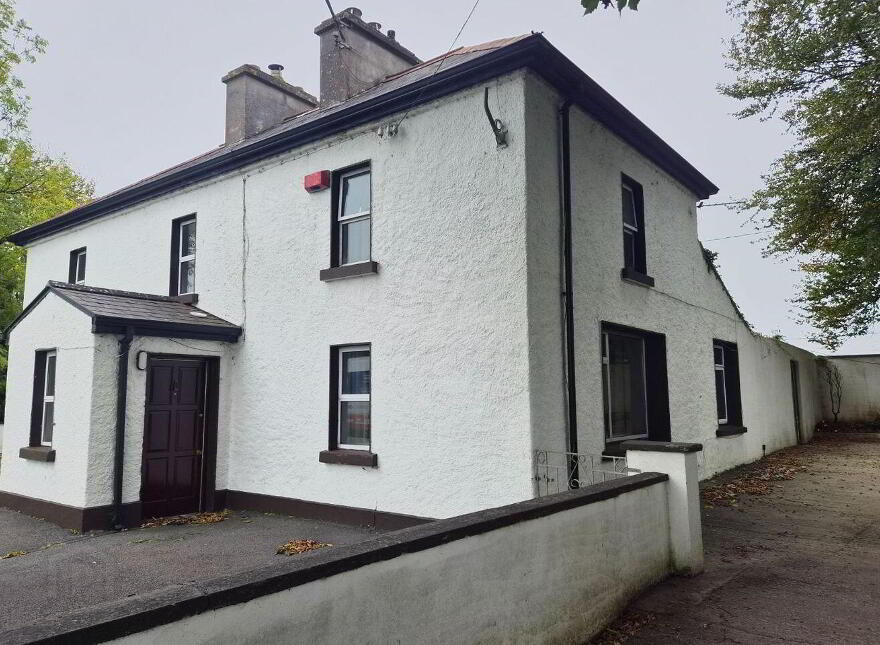 Ballinderry, Four Mile House, F42XC79
