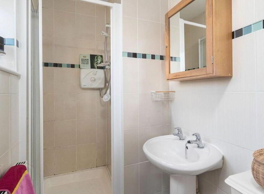 6 Tara Court Park, Navan, C15Y8P5