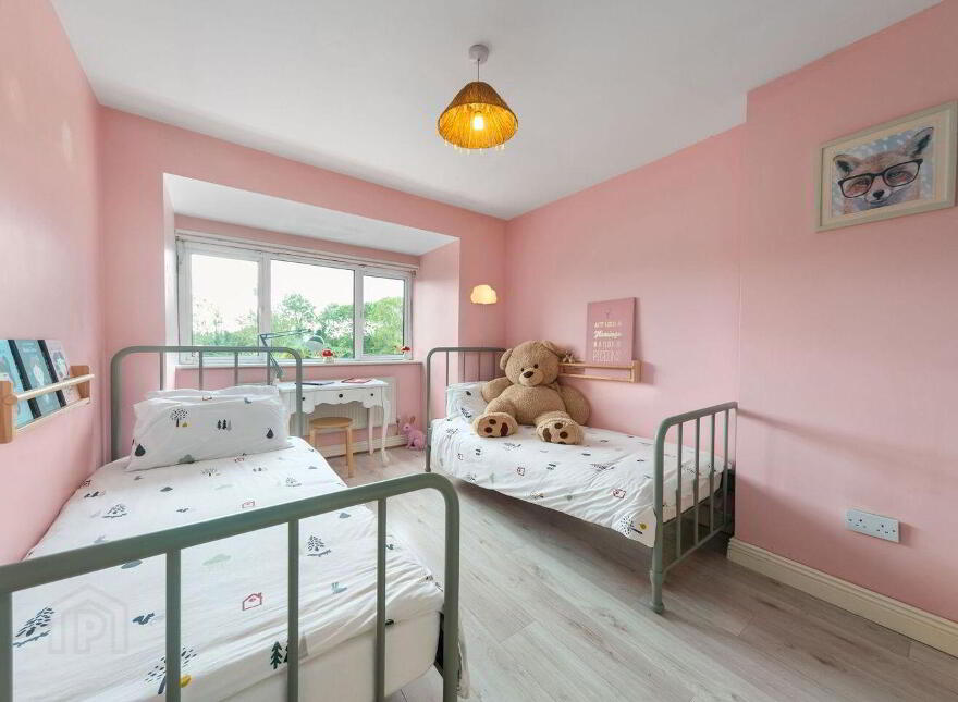 6 Tara Court Park, Navan, C15Y8P5