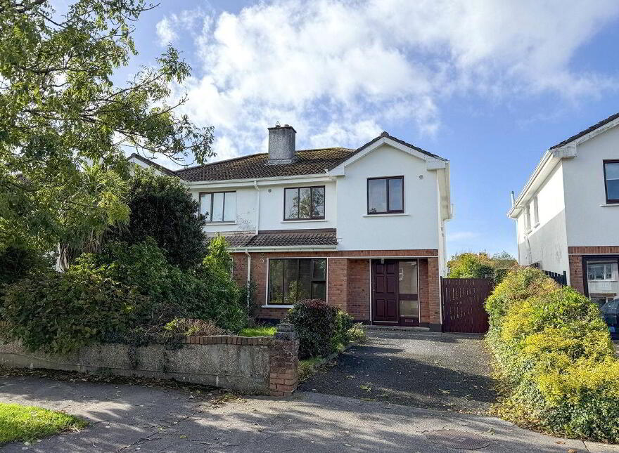 4 Glenvale Court, Clybaun Road, Knockncacarra, H91RX3Y