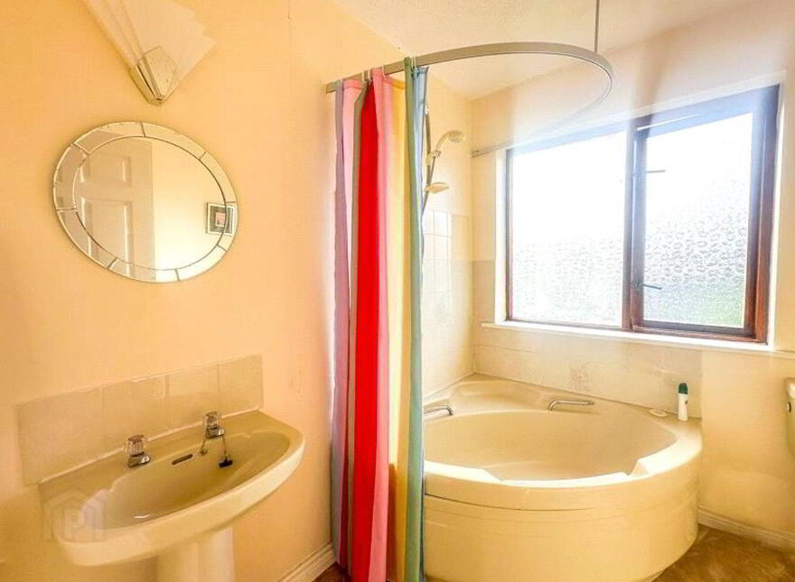 4 Glenvale Court, Clybaun Road, Knockncacarra, H91RX3Y