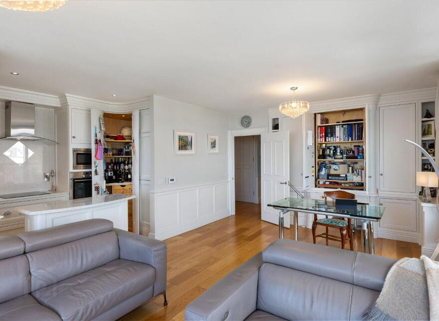 Apartment 18 Penthouse Pavilion 2 Marine Road, Dún Laoghaire, Dun Laoghaire, A96PF58