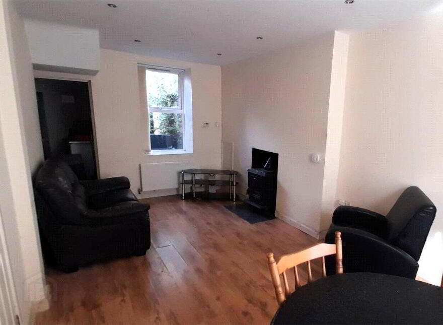10 Henry Street, Londonderry, BT48 6RU