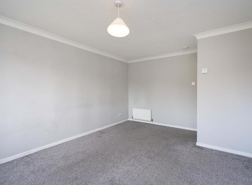 4 Boat Green, Canonmills, Edinburgh, EH3 5LL