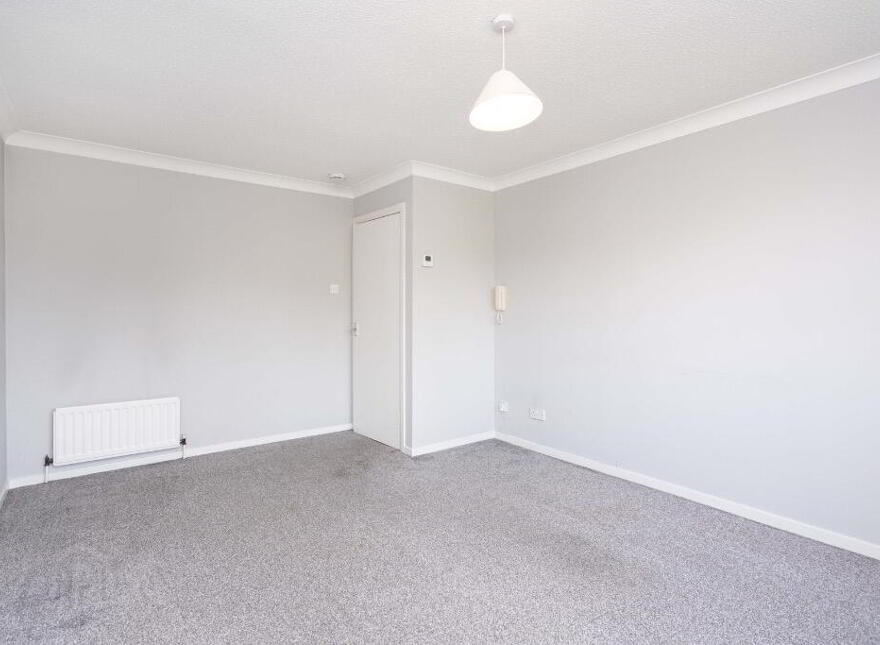 4 Boat Green, Canonmills, Edinburgh, EH3 5LL
