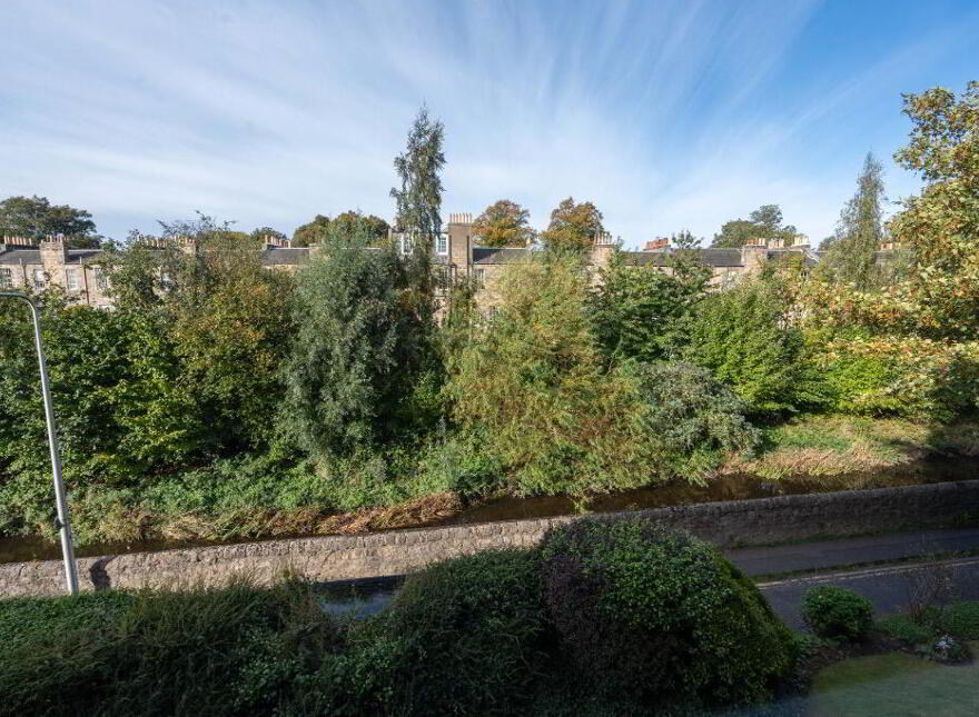 4 Boat Green, Canonmills, Edinburgh, EH3 5LL