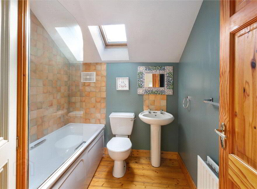 1 Newcourt Mews, New Street, County, Wicklow Town, A67K661
