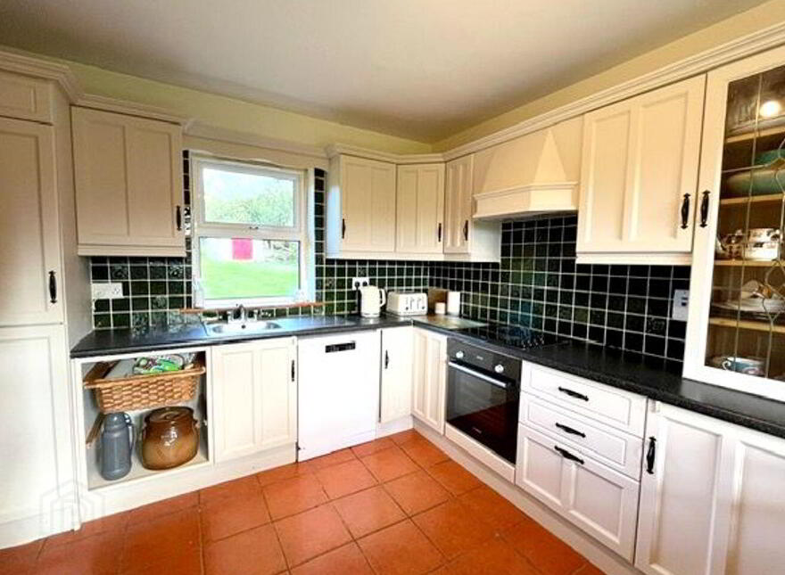 Clashadoo, Durrus, P75WN66