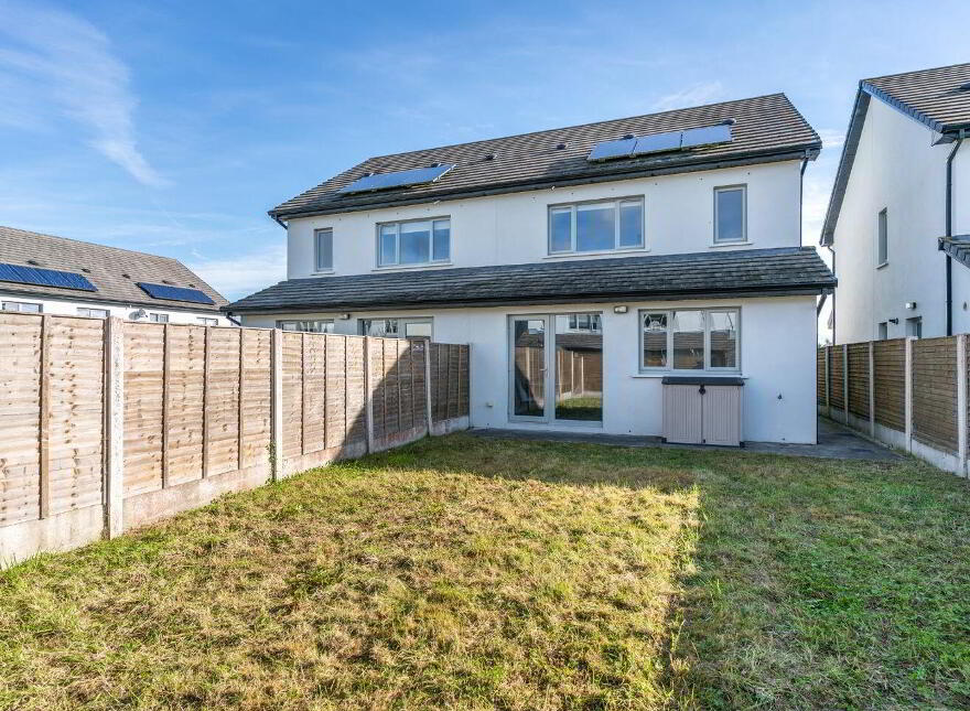 33 The Arches, Castle Farm, Naas, W91X4RN